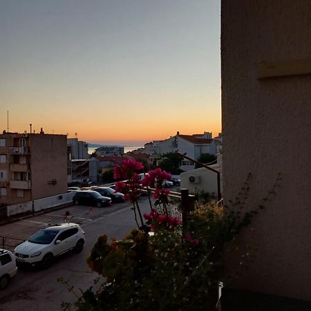 Apartment Lukas Galileo Izuzetan Makarska Esterno foto