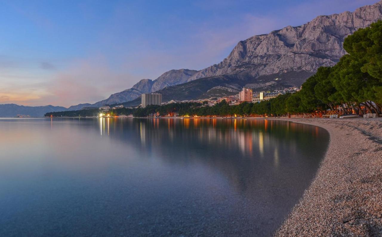 Apartment Lukas Galileo Izuzetan Makarska Esterno foto