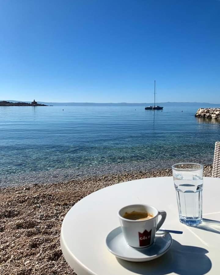 Apartment Lukas Galileo Izuzetan Makarska Esterno foto