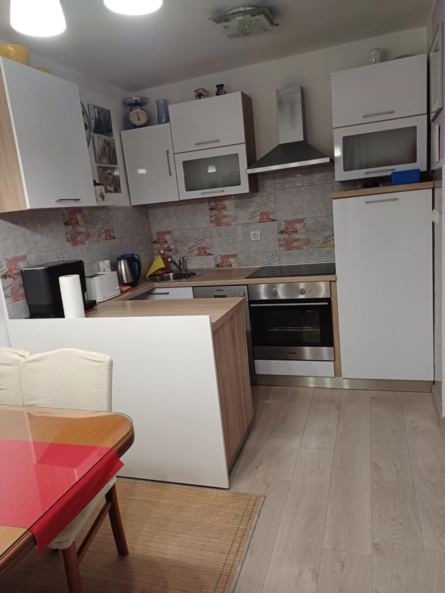 Apartment Lukas Galileo Izuzetan Makarska Esterno foto