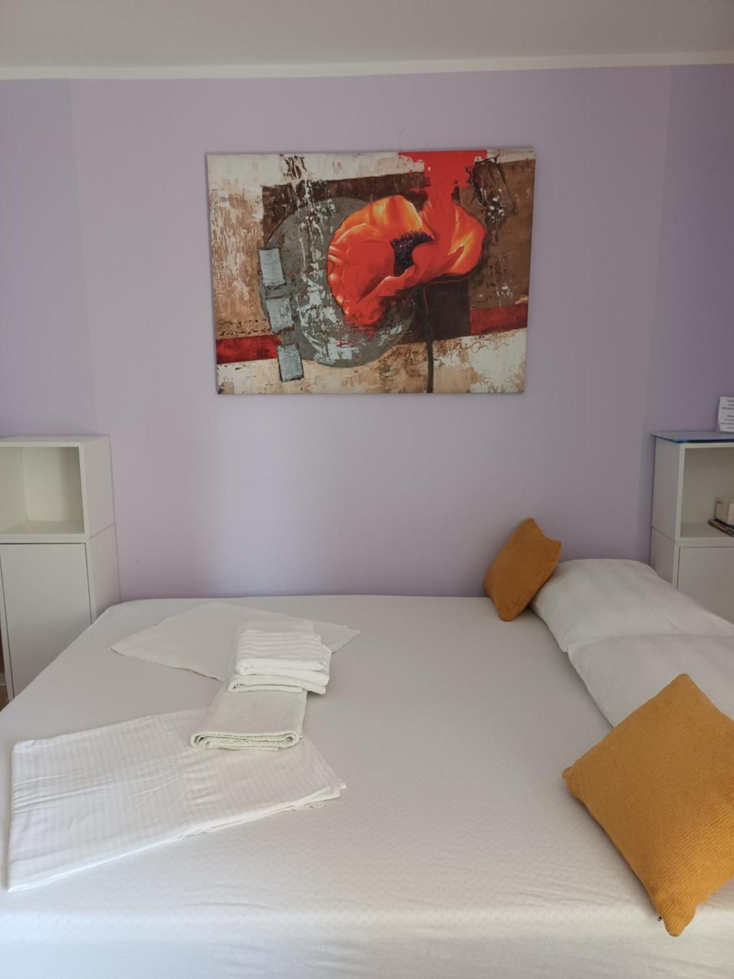 Apartment Lukas Galileo Izuzetan Makarska Esterno foto