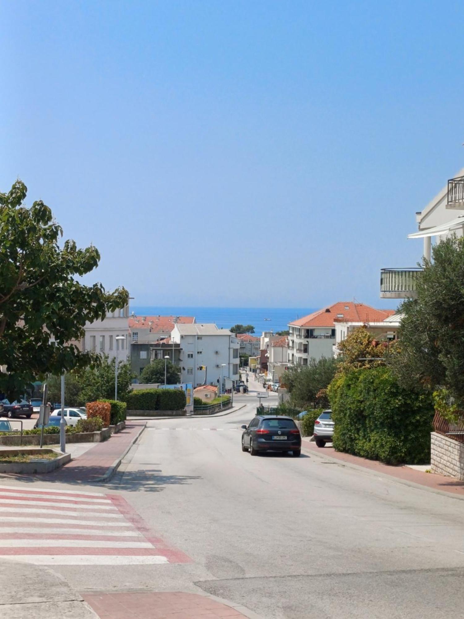 Apartment Lukas Galileo Izuzetan Makarska Esterno foto