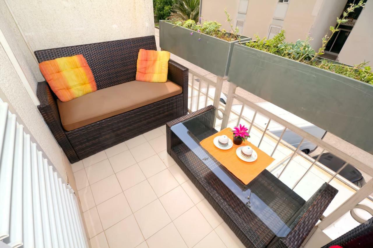 Apartment Lukas Galileo Izuzetan Makarska Esterno foto